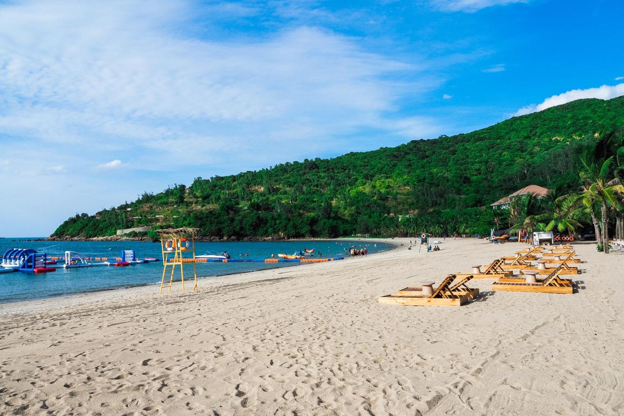 Bounce Beach Resort And Spa Da Nang Bagian luar foto