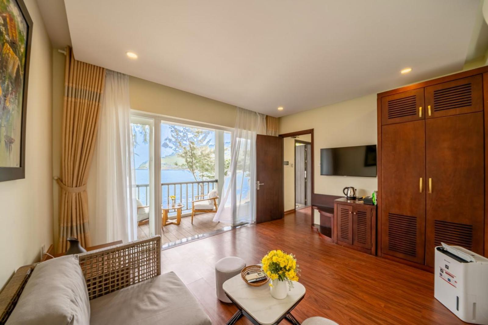 Bounce Beach Resort And Spa Da Nang Bagian luar foto