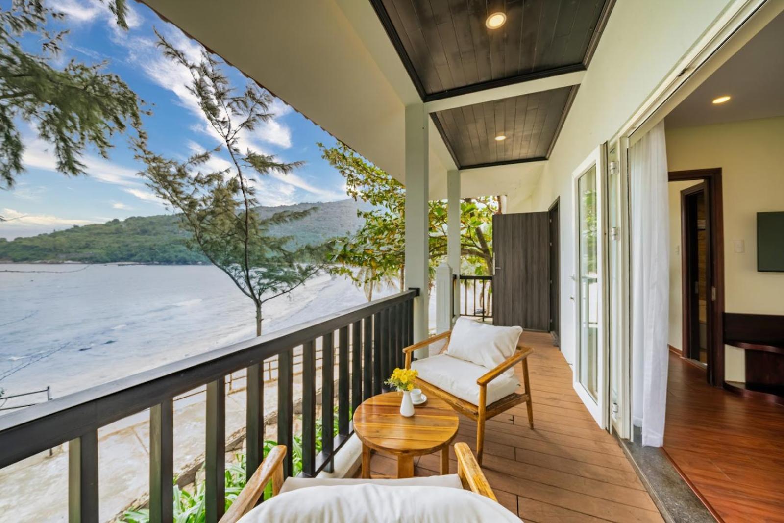 Bounce Beach Resort And Spa Da Nang Bagian luar foto