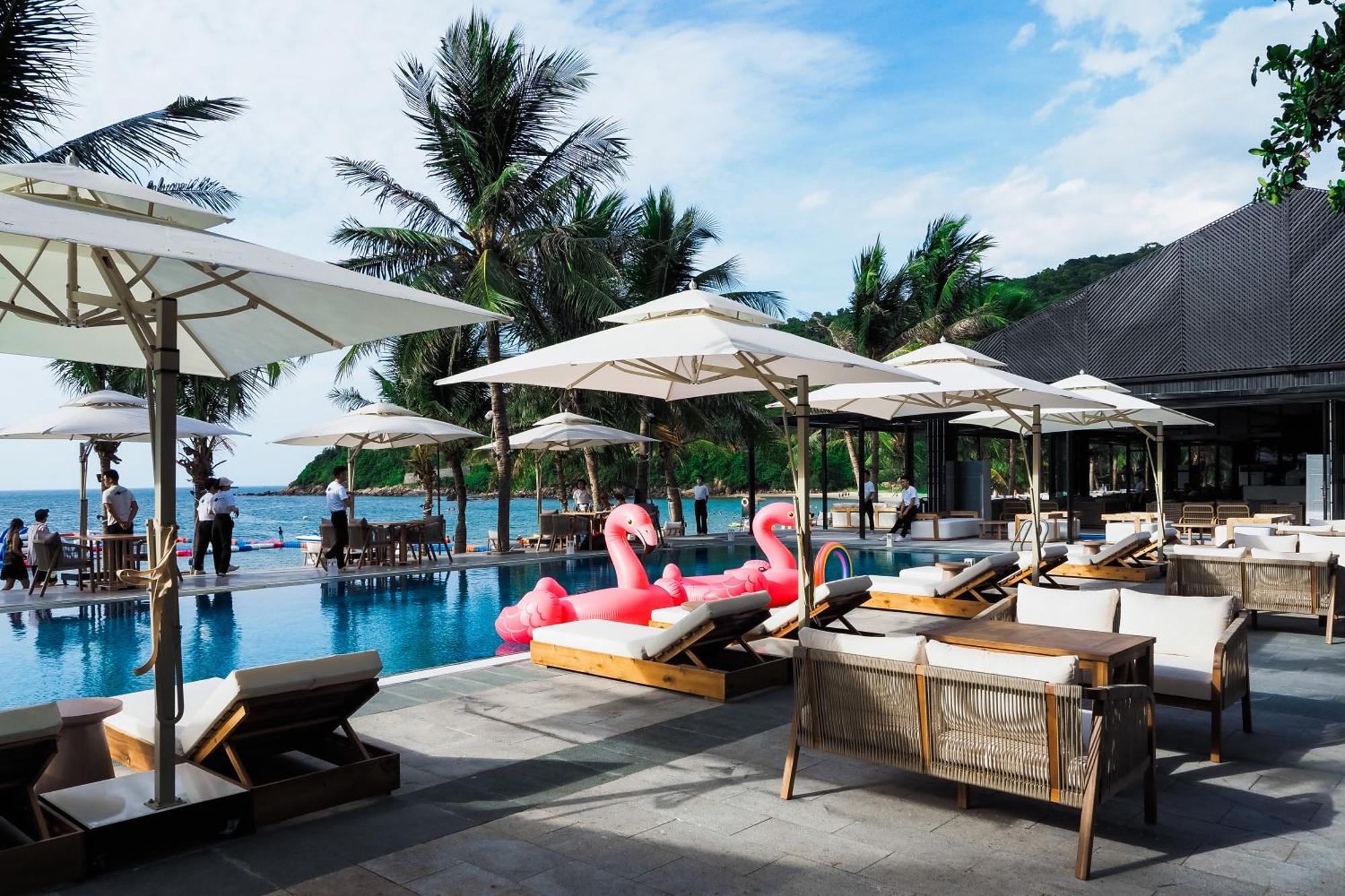 Bounce Beach Resort And Spa Da Nang Bagian luar foto