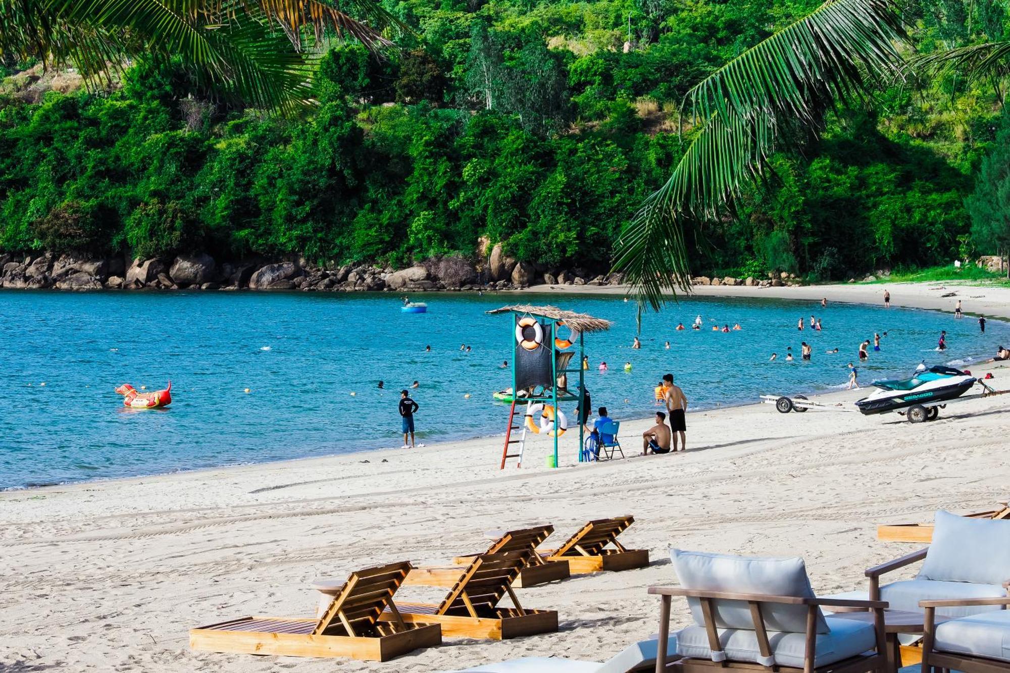 Bounce Beach Resort And Spa Da Nang Bagian luar foto
