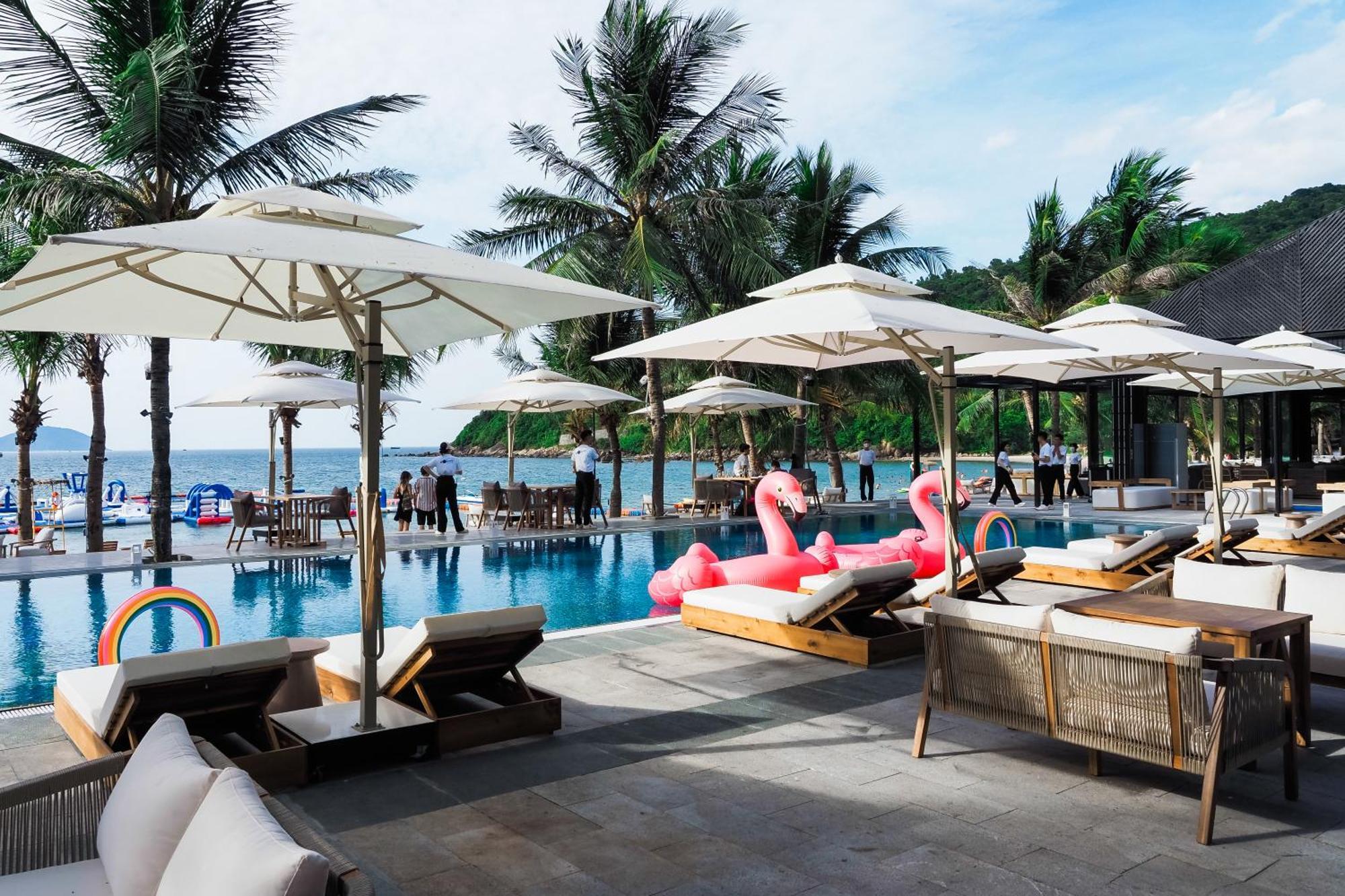 Bounce Beach Resort And Spa Da Nang Bagian luar foto